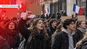 Francia-enfrenta-protestas-estudiantiles-y-casi-2,000-detenciones_web